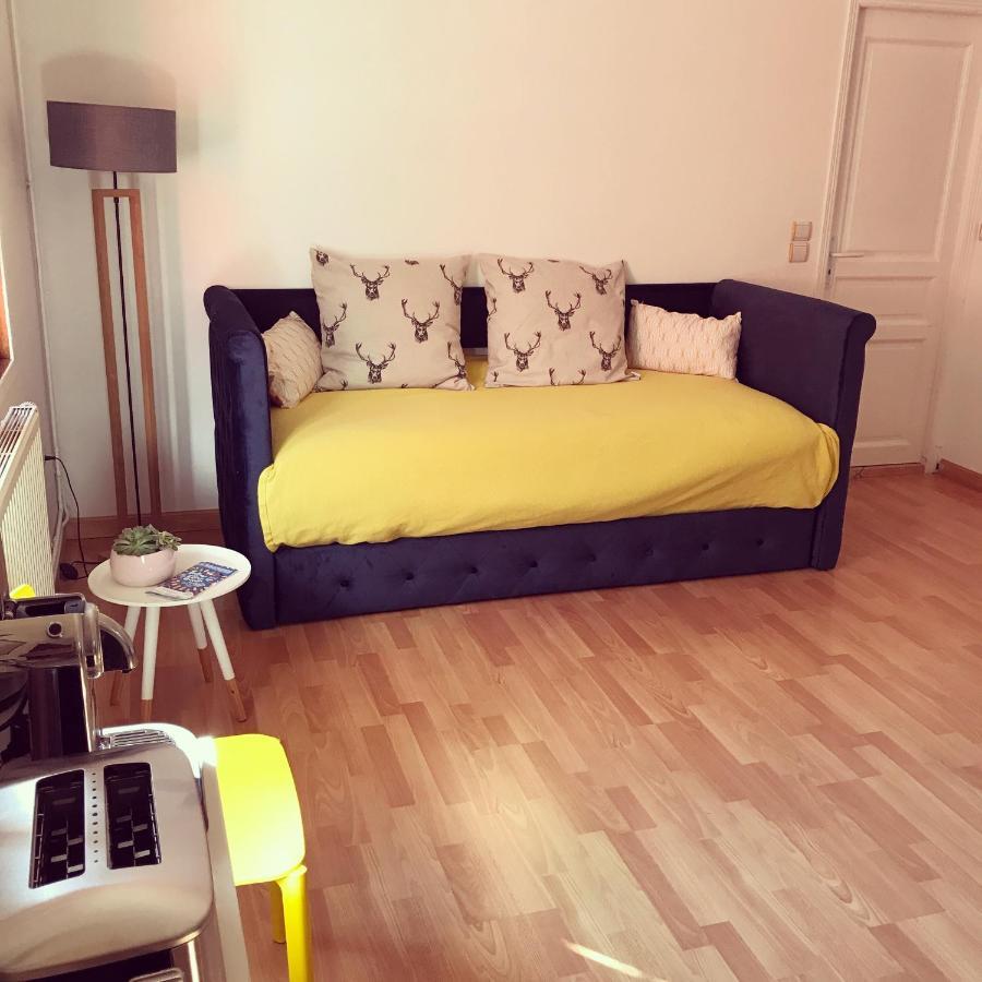 La Taille Haute Chambre Cerf Tigy Exterior photo